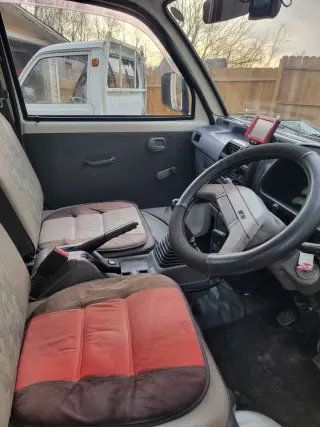 White 1994 Mitsubishi Minicab kei truck for sale, stock KTD-0041 (photo 5)