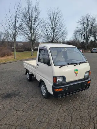 White 1994 Mitsubishi Minicab, 83,885 miles, 3 cylinder, stock KTD-0041 (photo 10)