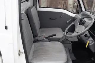 1994 Subaru Sambar Special — White 4WD Kei Trucks, photo 3 of 10