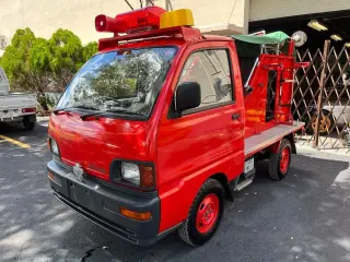 1995 Mitsubishi Minicab Fire Truck — Red Kei Trucks, photo 3 of 18