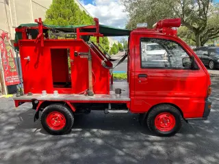 1995 Mitsubishi Minicab Fire Truck — Red Kei Trucks, photo 8 of 18