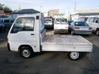White 1995 Subaru Sambar Dump Truck kei truck for sale, stock KTD-0054 (photo 37)