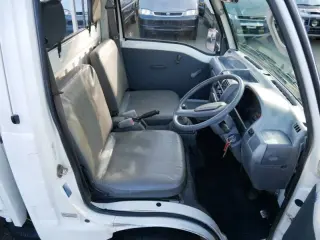White 1995 Subaru Sambar Dump Truck, 5-Speed Manual, imported kei truck, stock KTD-0054 (photo 28)