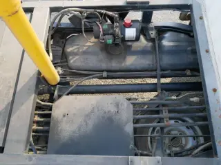 1995 Subaru Sambar Dump Truck, Kei Truck / Mini Truck, right-hand drive Japanese import, stock KTD-0054 (photo 59)