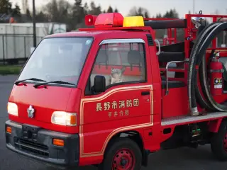 1995 Subaru Sambar — Red 4WD Kei Trucks, photo 16 of 53