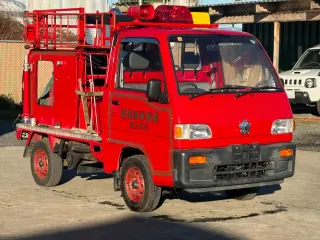 1995 Subaru Sambar — Red 4WD Kei Trucks, photo 51 of 53