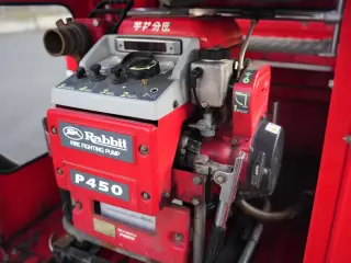1995 Subaru Sambar — Red 4WD Kei Trucks, photo 45 of 53