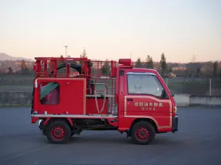 1995 Subaru Sambar — Red 4WD Kei Trucks, photo 4 of 53