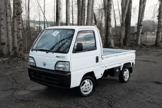 1996 Honda Acty — White 4WD Kei Trucks, photo 1 of 15
