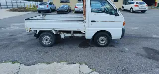 White 1996 Suzuki Carry, 60,525 miles, 660cc, stock KTD-0062 (photo 2)