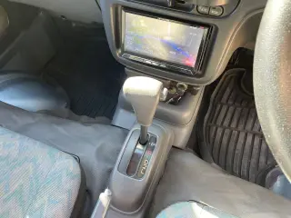 1997 Daihatsu Hijet — Black/Silver two-tone RWD Kei Vans, photo 13 of 17