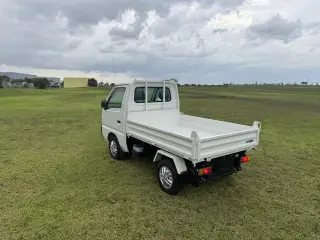 1997 Suzuki Carry — White 4WD Kei Trucks, photo 12 of 43