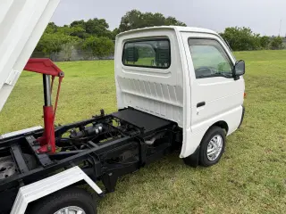 1997 Suzuki Carry — White 4WD Kei Trucks, photo 34 of 43