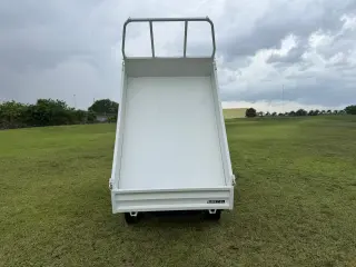 1997 Suzuki Carry — White 4WD Kei Trucks, photo 9 of 43