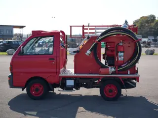 1998 Mitsubishi Minicab — Red 4WD Kei Trucks, photo 12 of 37