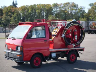 1998 Mitsubishi Minicab — Red 4WD Kei Trucks, photo 8 of 37