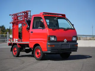 1998 Mitsubishi Minicab — Red 4WD Kei Trucks, photo 2 of 37