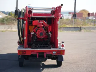 1998 Mitsubishi Minicab — Red 4WD Kei Trucks, photo 14 of 37