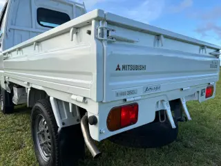 1998 Mitsubishi Minicab — White 4WD Kei Trucks, photo 39 of 41