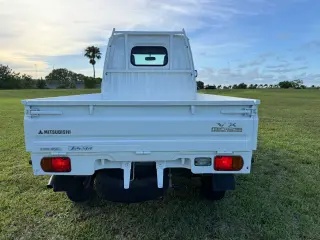 1998 Mitsubishi Minicab — White 4WD Kei Trucks, photo 10 of 41