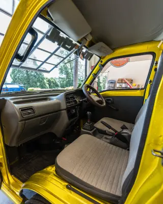 1998 Suzuki Carry — Gold 4WD Kei Trucks, photo 11 of 19