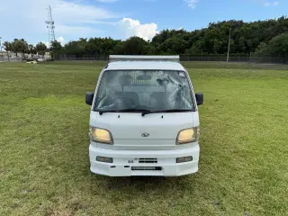 1999 Daihatsu Hijet — White 4WD Kei Trucks, photo 19 of 39