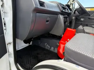 1999 Daihatsu Hijet — White 4WD Kei Trucks, photo 30 of 39
