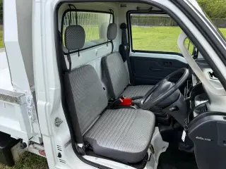 1999 Daihatsu Hijet — White 4WD Kei Trucks, photo 26 of 39