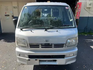 1999 Daihatsu Hijet — Silver Kei Trucks, photo 2 of 16
