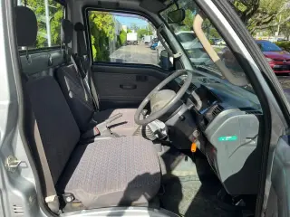 1999 Daihatsu Hijet — Silver Kei Trucks, photo 12 of 16