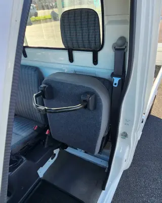 1999 Honda Acty — White 4WD Kei Trucks, photo 10 of 16