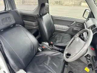 1999 Mazda AZ-Offroad — White 4WD Kei Trucks, photo 11 of 20