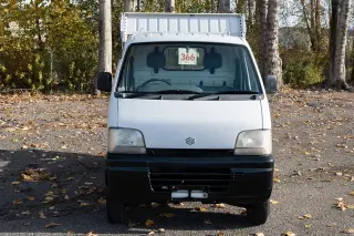 White 1999 Suzuki Carry Dump Truck 4WD kei truck for sale, stock KTD-0104 (photo 9)