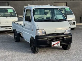 1999 Suzuki Carry — White 4WD Kei Trucks, photo 1 of 36