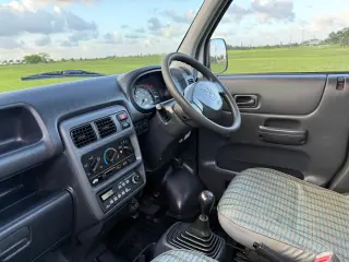 While 2000 Honda Acty 4WD kei truck for sale, stock KTD-0109 (photo 21)