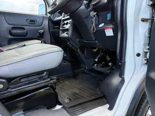 While 2000 Honda Acty 4WD kei truck for sale, stock KTD-0109 (photo 9)