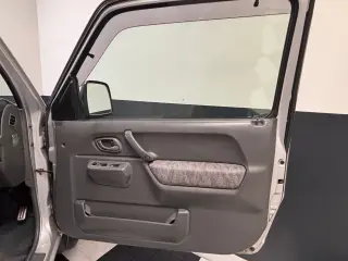 2000 Suzuki Jimny — Silver 4WD Kei 4x4 & Jimny, photo 19 of 26