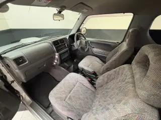 2000 Suzuki Jimny — Silver 4WD Kei 4x4 & Jimny, photo 20 of 26