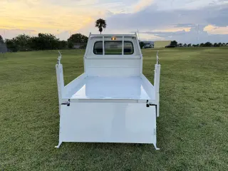 2001 Subaru Sambar — White 4WD Kei Trucks, photo 19 of 53