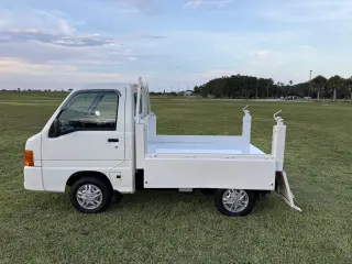 2001 Subaru Sambar — White 4WD Kei Trucks, photo 18 of 53