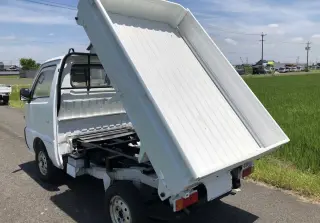 1991 Suzuki Carry Mini Dump Truck, right-hand drive Japanese import, stock KTD-0126 (photo 3)