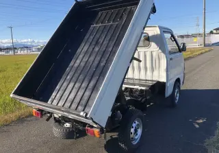 White 1992 Daihatsu Hijet Mini Dump Truck, 4-Speed Manual, imported mini dump truck, stock KTD-0127 (photo 4)