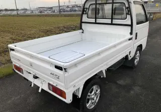 White 1992 Honda Acty Truck, 5-Speed Manual, imported kei truck, stock KTD-0216 (photo 4)