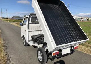 1992 Suzuki Carry Mini Dump Truck, right-hand drive Japanese import, stock KTD-0130 (photo 3)