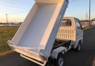 White 1993 Suzuki Carry Dump, 4-Speed Manual, imported mini dump truck, stock KTD-0132 (photo 4)