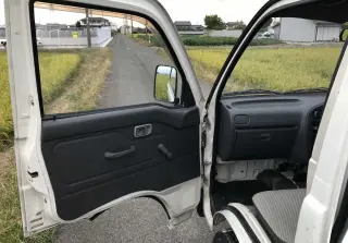 White 1994 Daihatsu Hijet Truck, 5-Speed Manual, imported kei truck, stock KTD-0227 (photo 8)