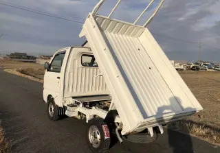 1994 Mitsubishi Minicab Mini Dump Truck, right-hand drive Japanese import, stock KTD-0138 (photo 3)