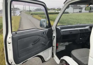 White 1995 Honda Acty Mini Truck, Kei Truck, 5-Speed Manual, imported kei truck, stock KTD-0247 (photo 8)