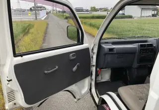White 1995 Mitsubishi Minicab Dump, 5-Speed Manual, imported mini dump truck, stock KTD-0142 (photo 8)