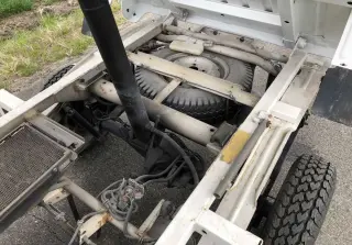 White 1995 Suzuki Carry Dump 4WD mini dump truck for sale, stock KTD-0144 (photo 5)